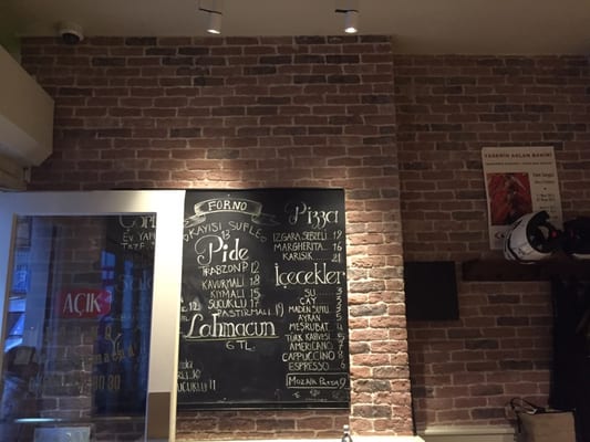 Forno Balat, İstanbul 'un En İyi Kahvaltı, Lahmacun ve Pizza & Pide Mekanları, Sizinle! by null