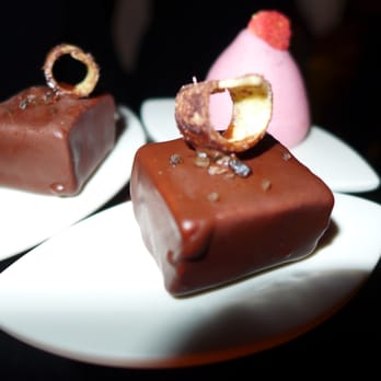 The Aviary - a MUST MUST MUST MUST try dessert. Chocolate brioche - Cocktail Bars Near Me - Chicago, Illinois The Aviary - a MUST MUST MUST MUST try dessert. Chocolate brioche - Cocktail Bars Near Me - Chicago, Illinois