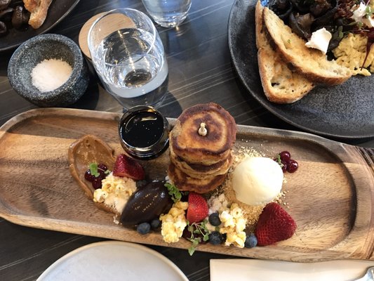 Rogue Bistro by null