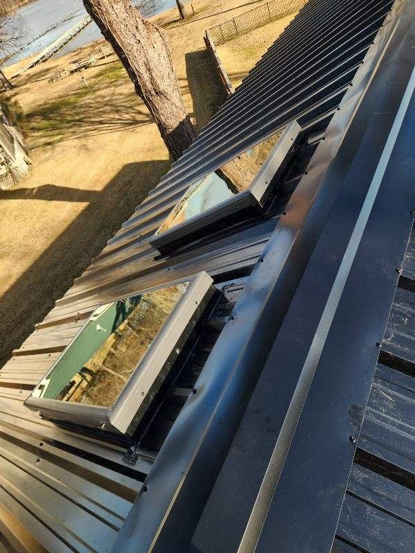 Slide of Nunez Roofing