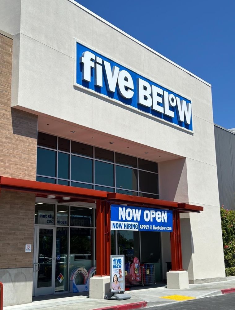 FIVE BELOW Updated September 2024 373 S Mcdowell Blvd, Petaluma