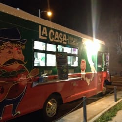 La Casa Pizzaria food truck - Late night in Benson (60th Ave. and Maple)
