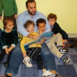 Communikids - Strong relationships with teachers  gives children an extra boost as they learn about school life.