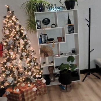 Defined Beauty - Festive! - Hair Stylists Near Me - Oakland, California