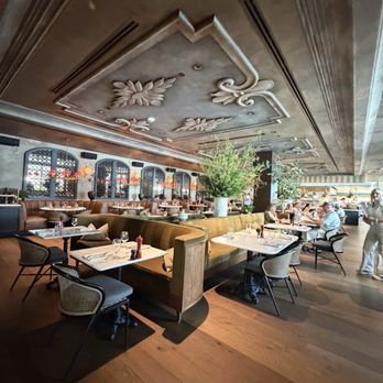 Le Ame - Where you eat inside. Very elegant, modern fun vibes - Steakhouses Near Me - Phoenix, Arizona Le Ame - Where you eat inside. Very elegant, modern fun vibes - Steakhouses Near Me - Phoenix, Arizona