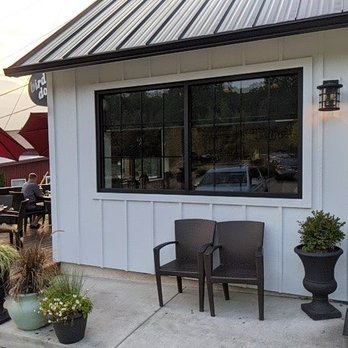 Bird Dog - Bars Near Me - Mattawan, Michigan Bird Dog - Bars Near Me - Mattawan, Michigan