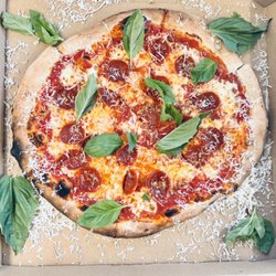 Pittsburgh Street Pizza - Pepperoni: sauce, mozzarella, pepperoni, basil
