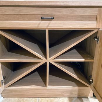 Rabbet Customs - a corner of a kitchen cabinet - Carpenters Near Me Rabbet Customs - a corner of a kitchen cabinet - Carpenters Near Me
