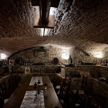 La Carabaccia - Enchanting, beautiful and unique wine cellar for private dining events! - Tuscan Near Me - Florence, FI
