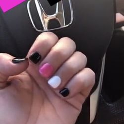 Ultra Nails - And no extra charge for different colors.