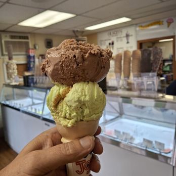 Olson's Ice Cream - Ice Cream & Frozen Yogurt Near Me - Chippewa Falls, Wisconsin