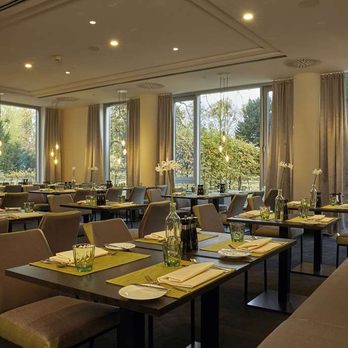 H4 Hotel Kassel - Restaurant - Hotels Near Me - Kassel, HE