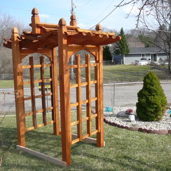 Zigman Remodeling and Construction - arbors and pergola and gazebos and decks and screen in porches - General Contractors Near Me - Woodstock, Illinois Zigman Remodeling and Construction - arbors and pergola and gazebos and decks and screen in porches - General Contractors Near Me - Woodstock, Illinois