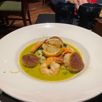 The Manor Tavern - Lean and Low- scallops and shrimp with zucchini pasta - American Near Me - Monkton, Maryland The Manor Tavern - Lean and Low- scallops and shrimp with zucchini pasta - American Near Me - Monkton, Maryland