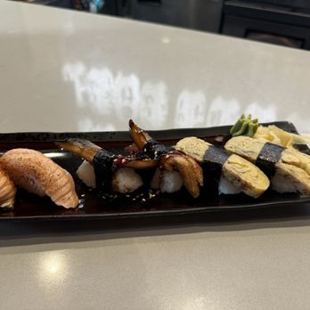 Blue Sushi Sake Grill - Nigiri - Aburi Sake Toro, Unagi and Tamago - Sushi Bars Near Me - Dallas, Texas