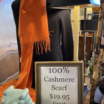 Windsor Market - Individual Booth - Cashmere Scarf Sale! - Interior Design Near Me - Tulsa, Oklahoma Windsor Market - Individual Booth - Cashmere Scarf Sale! - Interior Design Near Me - Tulsa, Oklahoma