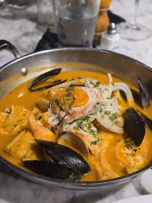 Toulouse Cafe and Bar by null