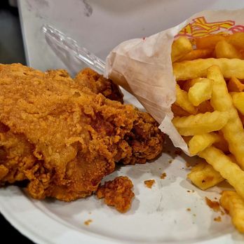 Mini Hut - Butter Crust Chicken and fries. - Fast Food Near Me - Chicago, Illinois Mini Hut - Butter Crust Chicken and fries. - Fast Food Near Me - Chicago, Illinois