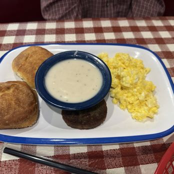Patty's - New American Near Me - Wildersville, Tennessee