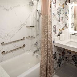 Whitney Peak Hotel - Guest room