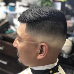 Lefty's Barber Shop - Mid skin tight comb over