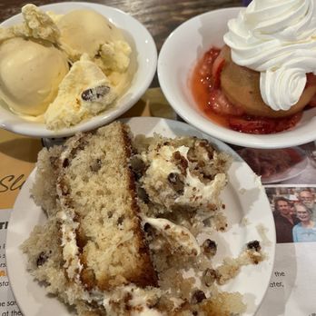 Freds Market - Riverview - Italian cream cake w/ pecan ice cream & strawberry shortcake - Southern Near Me - Riverview, Florida