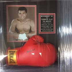 Living Legends Memorabilia And Collectibles