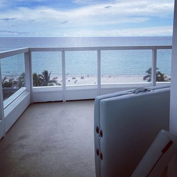Etuni Massage - Views from the pen house on Collins ave. - Massage Near Me - Miami Beach, Florida