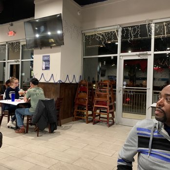 Crackin Crawfish - Cajun/Creole Near Me - Charlotte, North Carolina