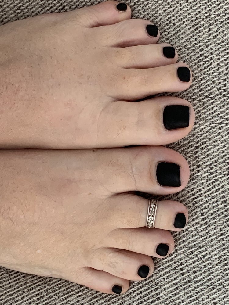 Z NAILS Updated September 2024 11 Photos & 17 Reviews 3525 Maple