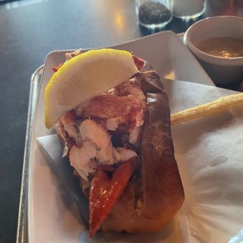 Hazel's - Bars Near Me - Birmingham, Michigan