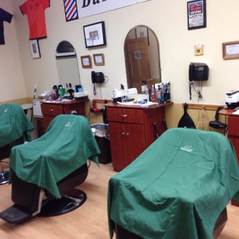 Larry's Barber Shop - Barbers Near Me - Wilmette, Illinois Larry's Barber Shop - Barbers Near Me - Wilmette, Illinois