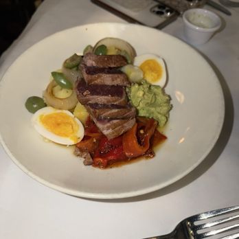 Red Hat on the River - Seared Tuna Salad - Seafood Near Me - Irvington, New York Red Hat on the River - Seared Tuna Salad - Seafood Near Me - Irvington, New York