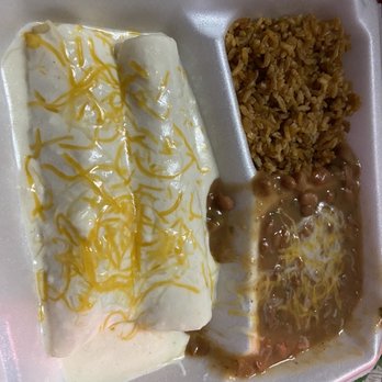 3D Cuisine and Catering - Chicken enchiladas with sour cream sauce, rice and beans - Food Trucks Near Me 3D Cuisine and Catering - Chicken enchiladas with sour cream sauce, rice and beans - Food Trucks Near Me