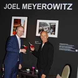 Bar fifty nine - Fotokunst par excellence - passend zur aktuellen Ausstellung im NRW-Forum, 2 Originalprints von Joel Meyerowitz...