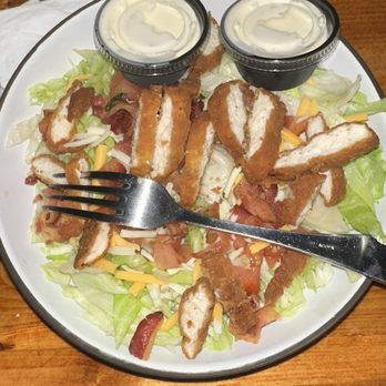 Ash's Irish Pub - Irish Pub Near Me - Olive Branch, Mississippi