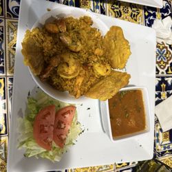 La Villa de Lester - Arroz con marisco rice with seafood.