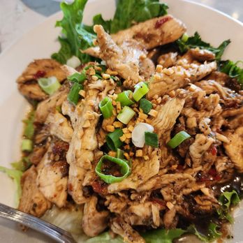 Noble Thai - Garlic chicken. - Thai Near Me - Chicago, Illinois Noble Thai - Garlic chicken. - Thai Near Me - Chicago, Illinois