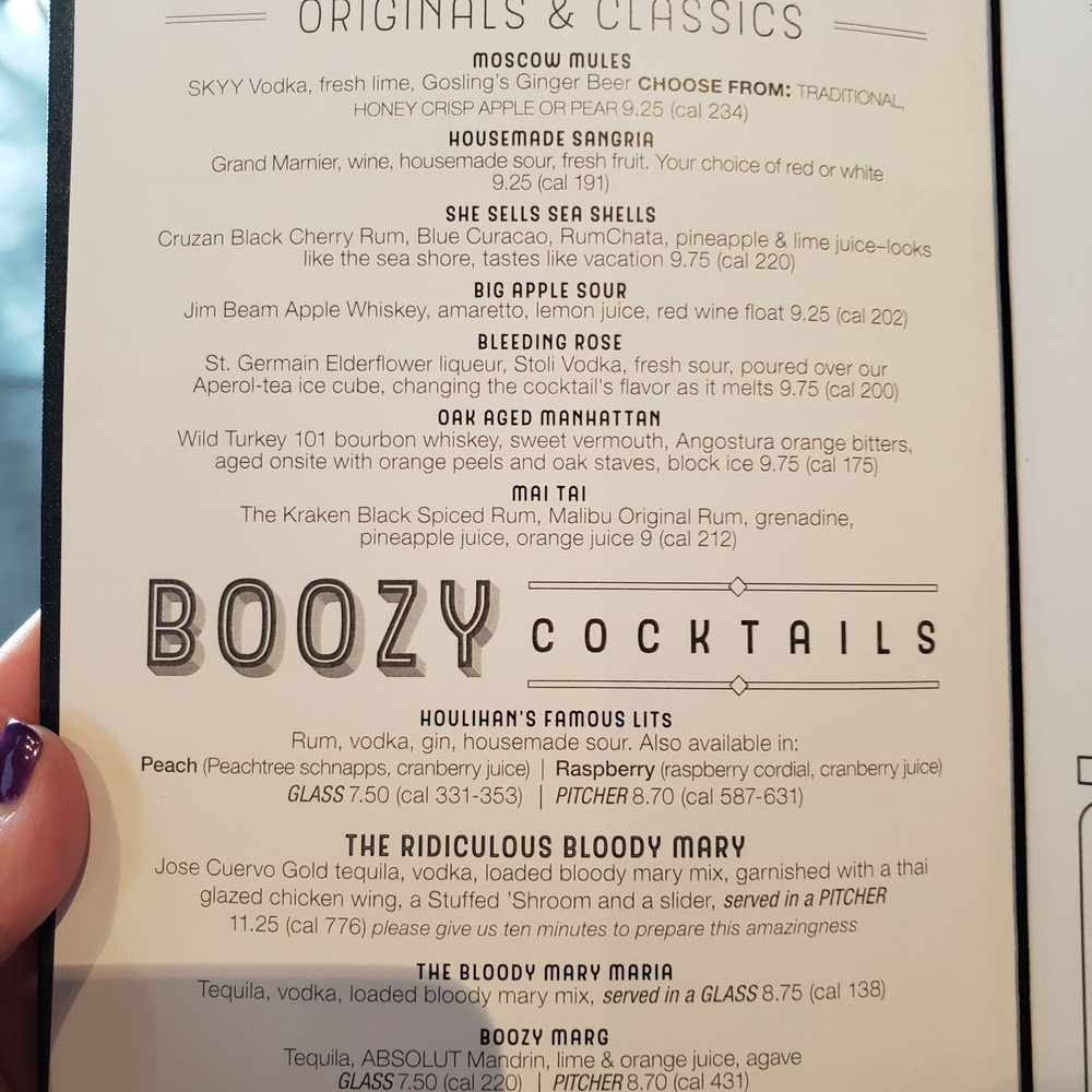 Houlihan's - Classic drinks, LITs and more. - Bars Near Me - Lee's Summit, Missouri