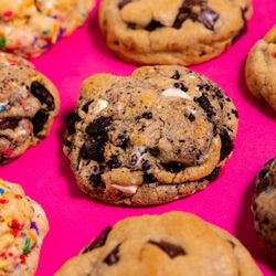 Ashleigh Bakes Daily