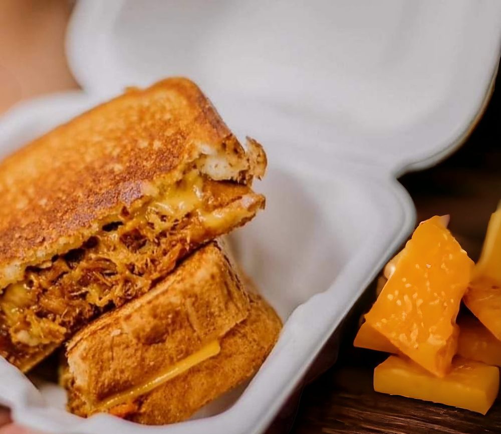 Food from Bert's SpeakCheezy
