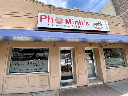 Phở Minh's by null