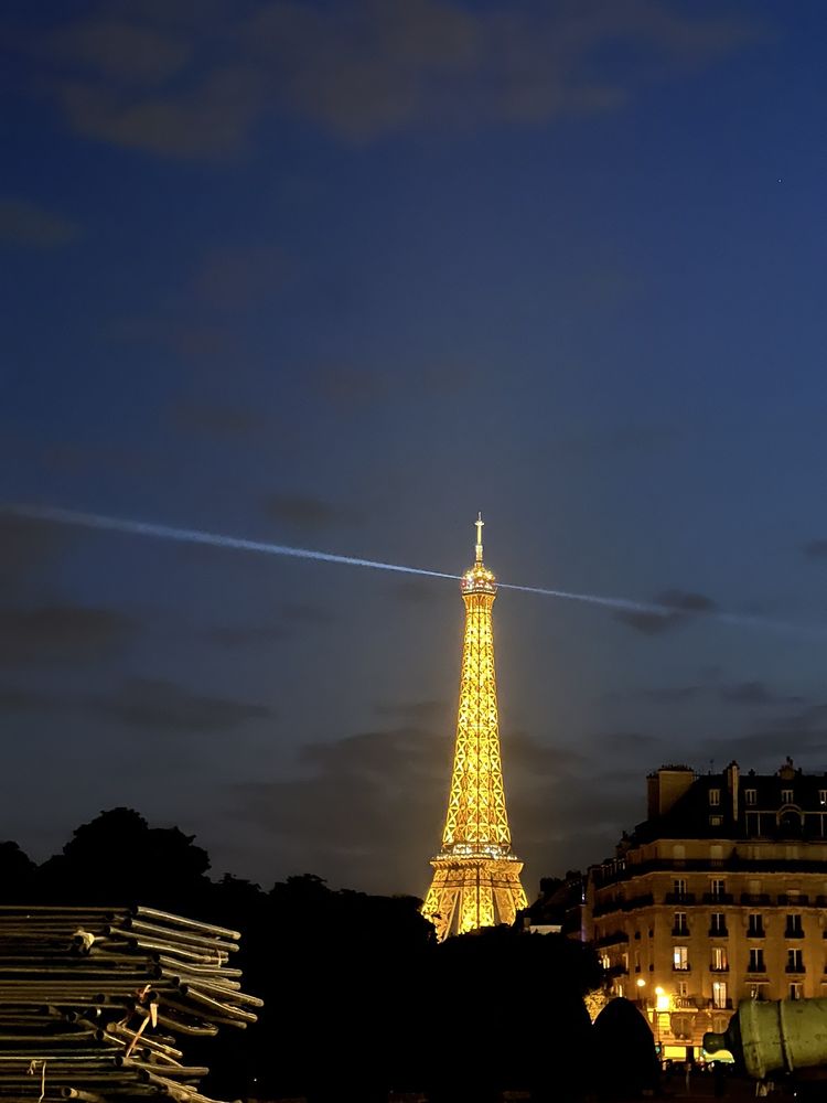 Paris Charms & Secrets