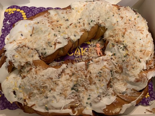 Caluda's King Cake by null