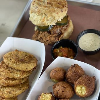 Mama Jo's Biscuits & BBQ - Fried chicken sandwich, fried green tomatoes and hush puppies - Barbeque Near Me - Denver, Colorado Mama Jo's Biscuits & BBQ - Fried chicken sandwich, fried green tomatoes and hush puppies - Barbeque Near Me - Denver, Colorado