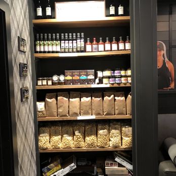 Housley Napa Valley - Snacks for sake and games to play - Wine Tasting Room Near Me - Napa, California