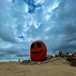 Pumpkin rock