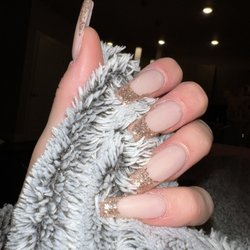 Ventura Nails & Spa - Full set $98