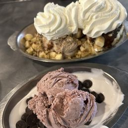 Ice Cream Sundaes