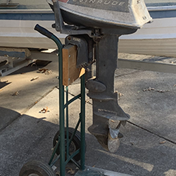Dekalb Marine - 1965 18 HP Evinrude Fastwin